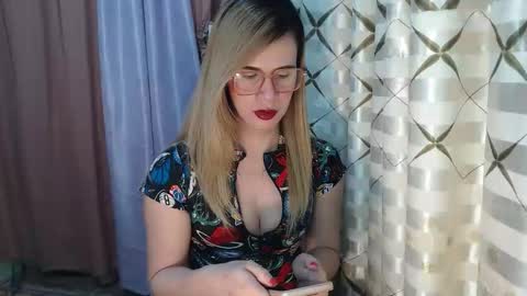 Snapshot of exoticbabes chatting on 09/22/25, 11:18 exoticbabes online show from 09/22/25, 11:18