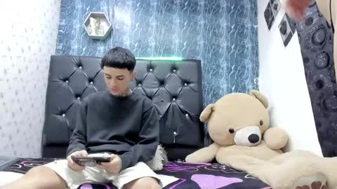 exotichot_couple online show from 02/18/26, 11:11