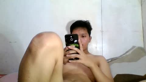 Snapshot of exotichugecock chatting on 01/17/25, 10:12 Jan online show from 01/17/25, 10:12