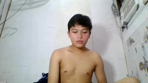 Snapshot of exotichugecock chatting on 02/11/25, 05:50 Jan online show from 02/11/25, 05:50