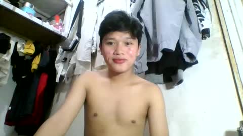 Snapshot of exotichugecock chatting on 02/12/25, 09:52 Jan online show from 02/12/25, 09:52