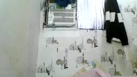 Snapshot of exotichugecock chatting on 02/19/25, 11:36 Jan online show from 02/19/25, 11:36