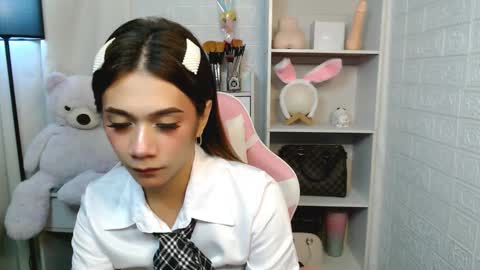 Snapshot of exotictssavie chatting on 02/01/25, 08:39 exotictssavie online show from 02/01/25, 08:39