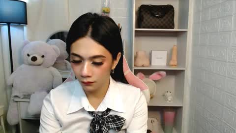 Snapshot of exotictssavie chatting on 02/12/25, 05:05 exotictssavie online show from 02/12/25, 05:05