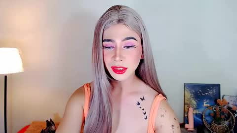 Snapshot of expensive_elise chatting on 02/28/26, 11:00 expensive_elise online show from 02/28/26, 11:00