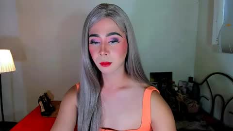 expensive_elise online show from 03/21/26, 12:04