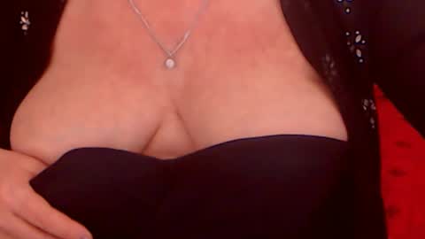 Alana online show from 01/10/25, 02:04