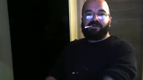 Snapshot of expertcrayon chatting on 12/01/24, 11:36 expect online show from 12/01/24, 11:36