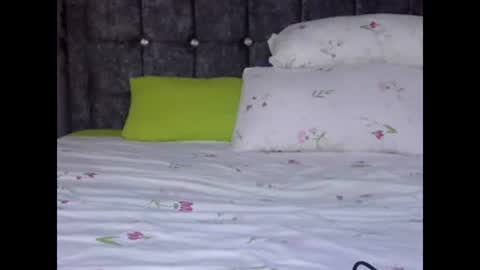 Snapshot of explicitly_certified chatting on 03/10/25, 02:39 explicitly_certified online show from 03/10/25, 02:39