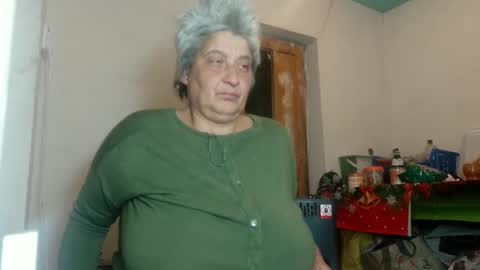 Snapshot of exquisitemature chatting on 01/14/25, 10:44 ExquisiteMature online show from 01/14/25, 10:44