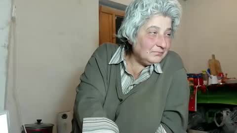 Snapshot of exquisitemature chatting on 02/10/25, 05:41 ExquisiteMature online show from 02/10/25, 05:41