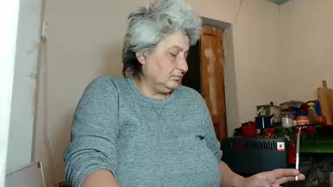 Snapshot of exquisitemature chatting on 02/15/25, 06:44 ExquisiteMature online show from 02/15/25, 06:44