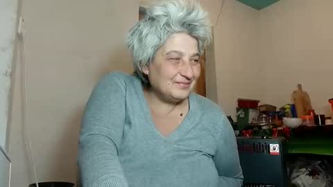 Snapshot of exquisitemature chatting on 02/17/25, 08:58 ExquisiteMature online show from 02/17/25, 08:58