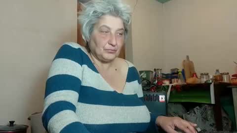 Snapshot of exquisitemature chatting on 02/21/25, 07:43 ExquisiteMature online show from 02/21/25, 07:43