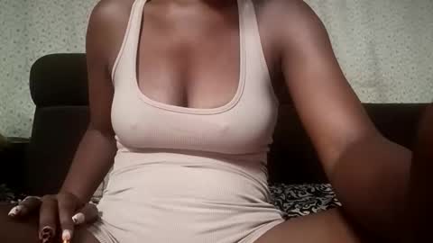 Nina online show from 03/11/26, 07:03