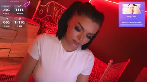 Snapshot of extra_topping chatting on 12/22/25, 04:37 extra_topping online show from 12/22/25, 04:37