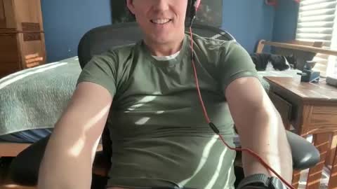 Snapshot of extrafirmtofu chatting on 01/28/25, 09:08 Tommy Rose online show from 01/28/25, 09:08