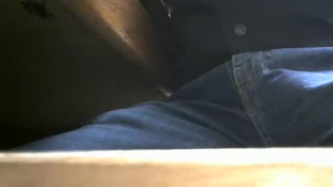 Snapshot of extraznrop chatting on 10/17/25, 07:05 extraznrop online show from 10/17/25, 07:05