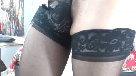 extrella_latina22 online show from 12/08/24, 11:08