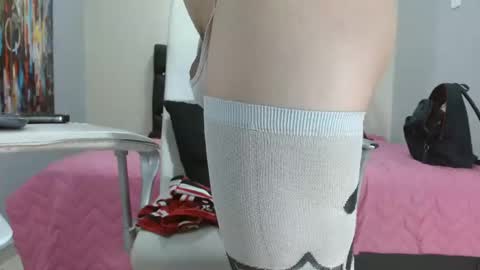 extrella_latina22 online show from 01/19/25, 03:08