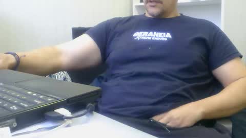 Snapshot of extrex2 chatting on 02/25/26, 08:02 derssing online show from 02/25/26, 08:02