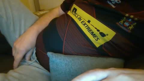 Snapshot of exxxup chatting on 12/22/24, 06:04 exxxup online show from 12/22/24, 06:04