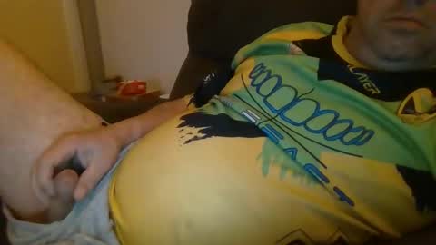 Snapshot of exxxup chatting on 10/07/25, 08:17 exxxup online show from 10/07/25, 08:17