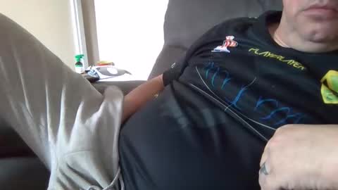 Snapshot of exxxup chatting on 10/21/25, 12:39 exxxup online show from 10/21/25, 12:39
