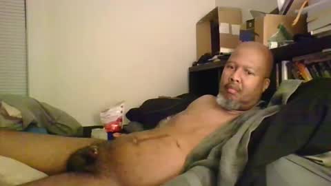 eyequee0007 online show from 05/18/26, 03:02
