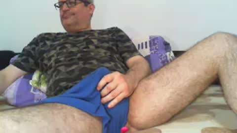 Snapshot of eyes12 chatting on 07/07/26, 11:36 GEORGE online show from 07/07/26, 11:36