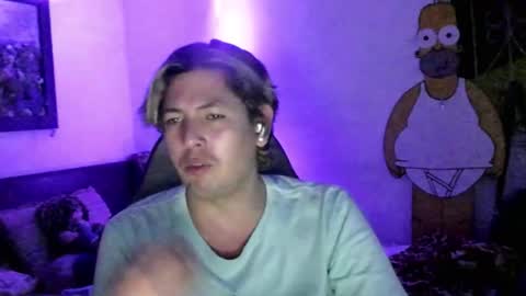 Snapshot of eyesgreenman chatting on 10/10/25, 04:00 eyesgreenman online show from 10/10/25, 04:00