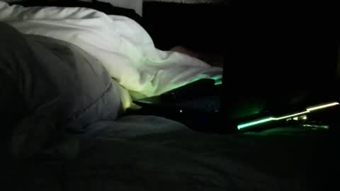 Eyeswideshut63 online show from 11/08/25, 08:36