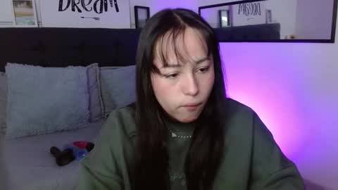 Snapshot of eymmy_24 chatting on 09/09/25, 02:55 eymmy_24 online show from 09/09/25, 02:55