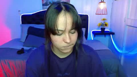 Snapshot of eymmy_24 chatting on 10/12/25, 11:37 eymmy_24 online show from 10/12/25, 11:37