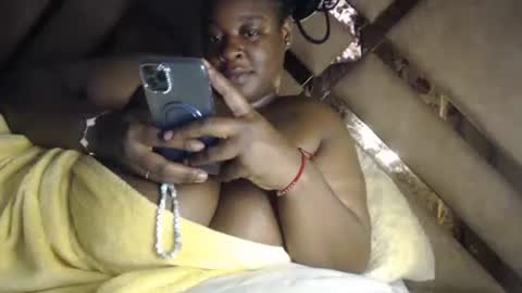 eyshaexotii online show from 09/15/25, 04:12