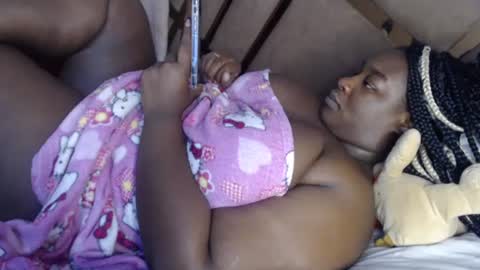 eyshaexotii online show from 09/19/25, 12:50