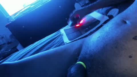 Snapshot of ezeddie2015 chatting on 12/31/24, 01:15 ezeddie2015 online show from 12/31/24, 01:15