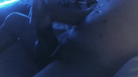 Snapshot of ezeddie2015 chatting on 10/31/25, 02:01 ezeddie2015 online show from 10/31/25, 02:01