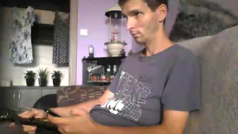 ezel004 online show from 09/14/25, 01:32