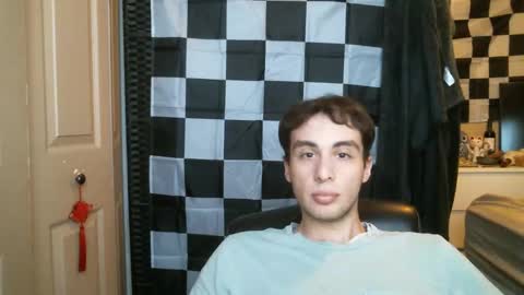 Ezra Naamah online show from 01/24/25, 10:08