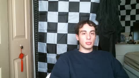 Ezra Naamah online show from 01/26/25, 07:31