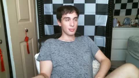 Ezra Naamah online show from 02/06/25, 06:02