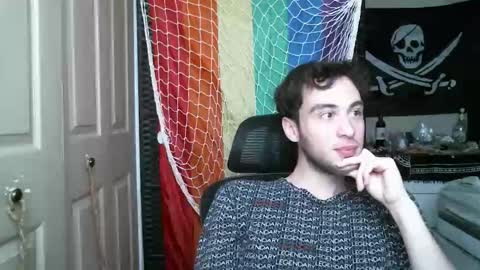 Ezra Naamah online show from 02/21/26, 10:22