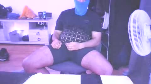 ezzteban935 online show from 04/11/26, 01:32