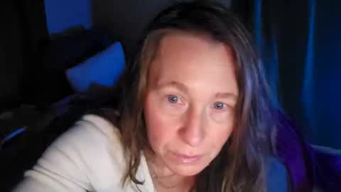 FabOmobono online show from 02/21/25, 05:35