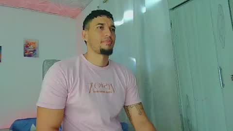 Snapshot of fabi_calde chatting on 06/25/26, 02:21 fabi online show from 06/25/26, 02:21
