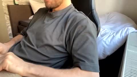 Snapshot of fabian_196 chatting on 02/02/25, 12:13 Call me bitch online show from 02/02/25, 12:13