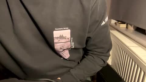 Snapshot of fabian_196 chatting on 03/12/25, 06:00 Call me bitch online show from 03/12/25, 06:00