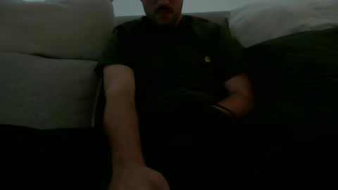 Snapshot of fabian_196 chatting on 11/06/25, 02:51 Call me bitch online show from 11/06/25, 02:51