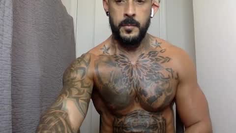 Fabianelgalan online show from 12/15/24, 03:34